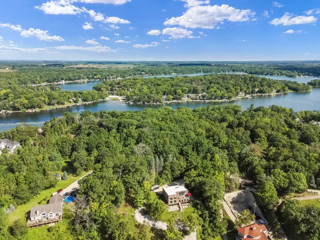 $1,499,700 | W5505 Rocky Road, La Grange, WI 53121