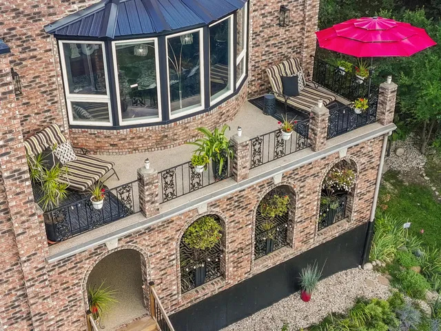 $1,499,700 | W5505 Rocky Road, La Grange, WI 53121