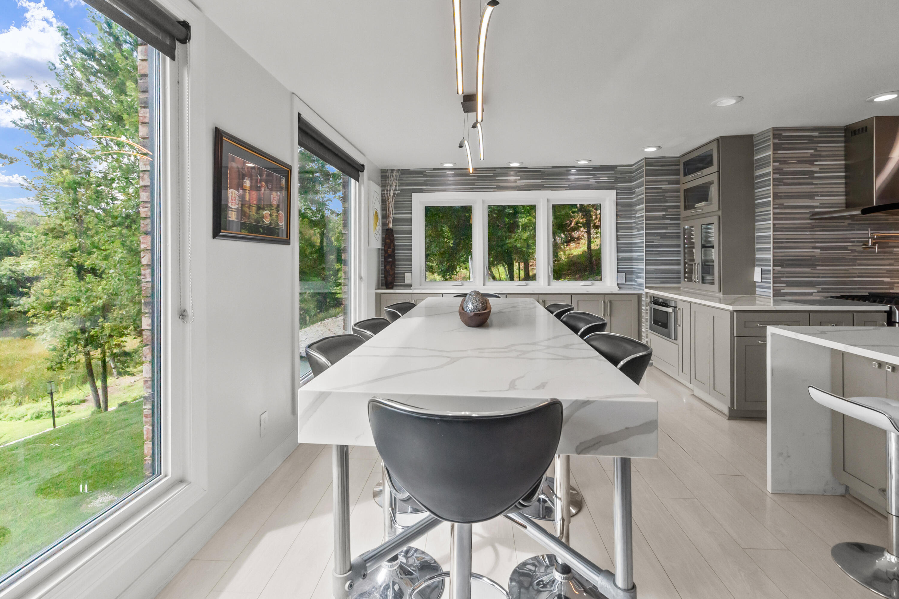 W5505 Rocky Road La Grange, WI 53121 - Photo 10 of 45 Dining