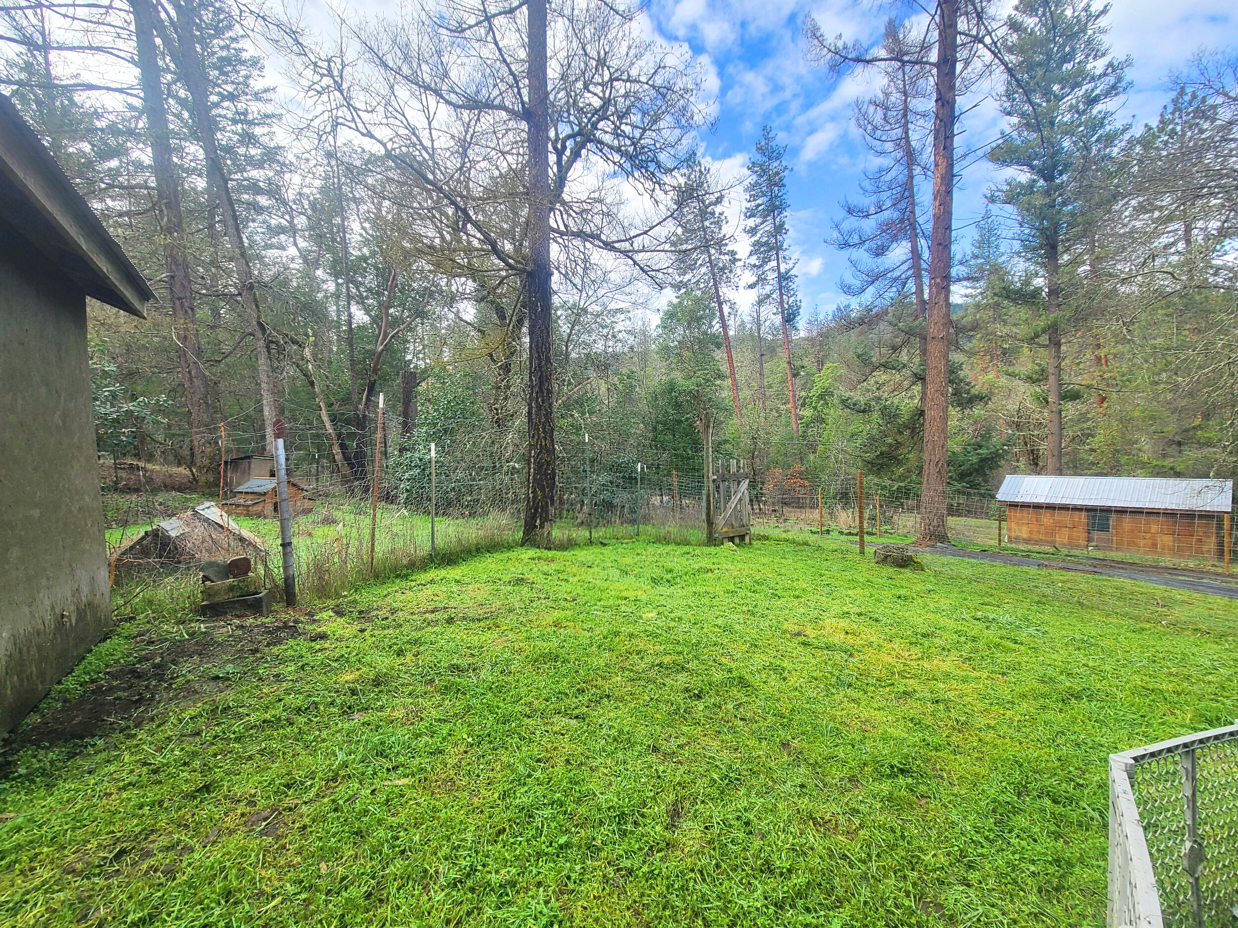 8026 Upper Applegate Road Jacksonville, OR 97530 - Photo 50 of 52 20240130_123513-fotor-20240131195914