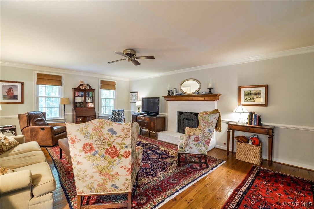 4200 Hobblebush Terrace Moseley, VA 23120 - Photo 7 of 41 Gallery Image 7