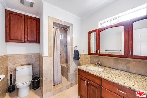 $1,825,000 | 2746 Malcolm Avenue, Los Angeles, CA 90064