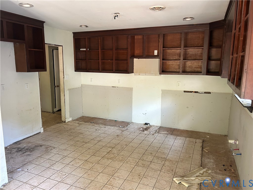 2239 Owl Creek Road Keysville, VA 23947 - Photo 11 of 30 a view of front door