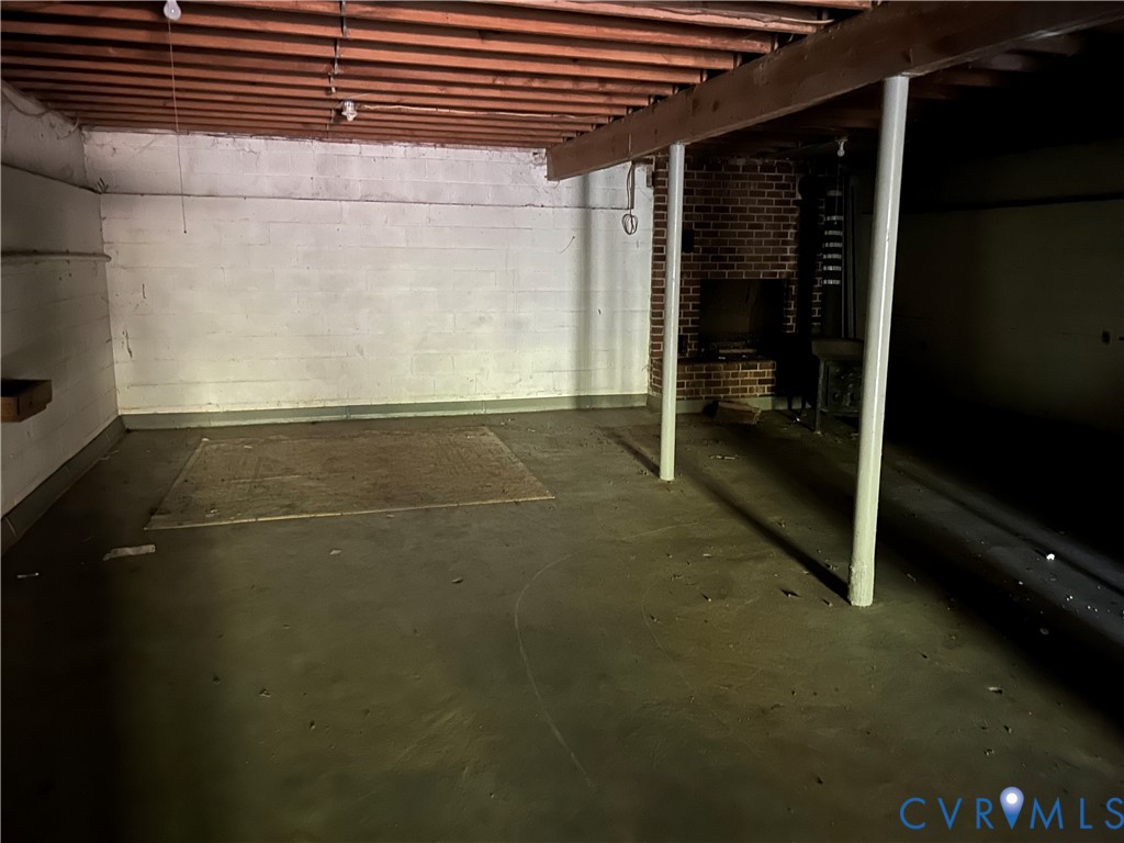 2239 Owl Creek Road Keysville, VA 23947 - Photo 20 of 30 a bathroom with a shower