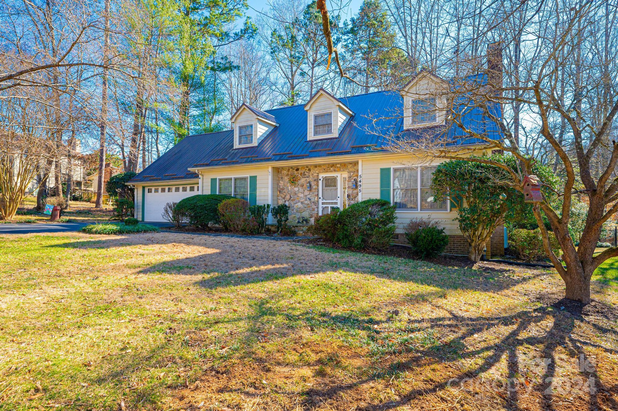 5495 Gunpowder Drive, Hickory, NC 28601 Compass