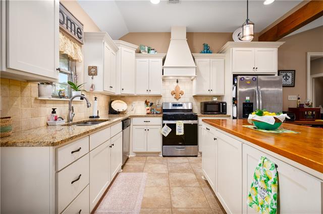 291 Price Road Pollock, LA 71467 - Photo 12 of 31