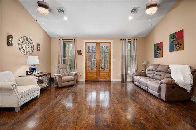 291 Price Road Pollock, LA 71467 - Photo 4 of 31