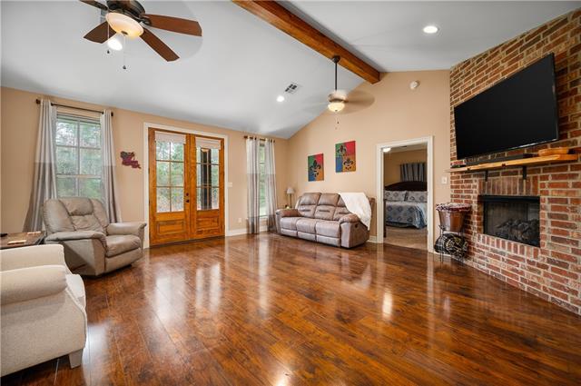 291 Price Road Pollock, LA 71467 - Photo 5 of 31