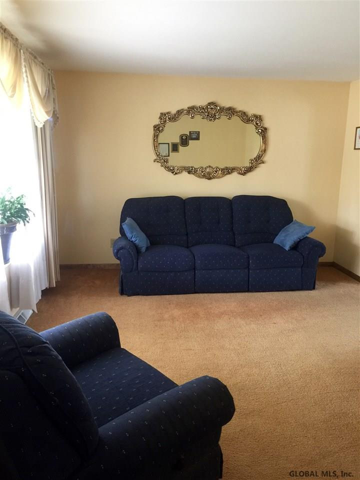 102 Peyton Road Rotterdam, NY 12303 - Photo 11 of 20 Photo 11