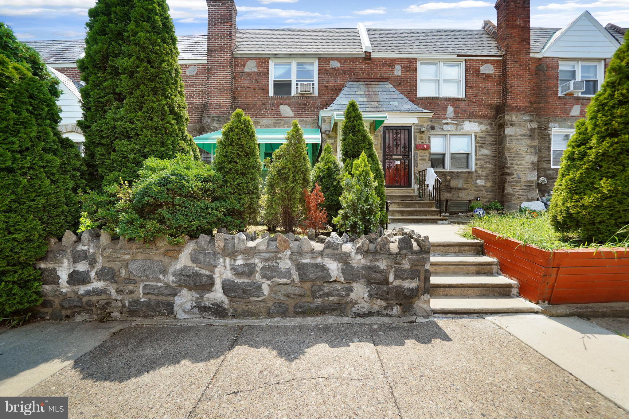 6852 Radbourne Road Upper Darby, PA 19082 - Photo 1 of 22