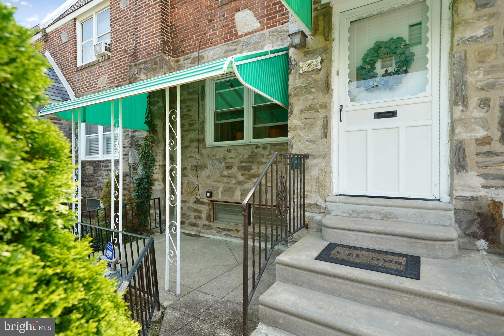 6852 Radbourne Road Upper Darby, PA 19082 - Photo 2 of 22