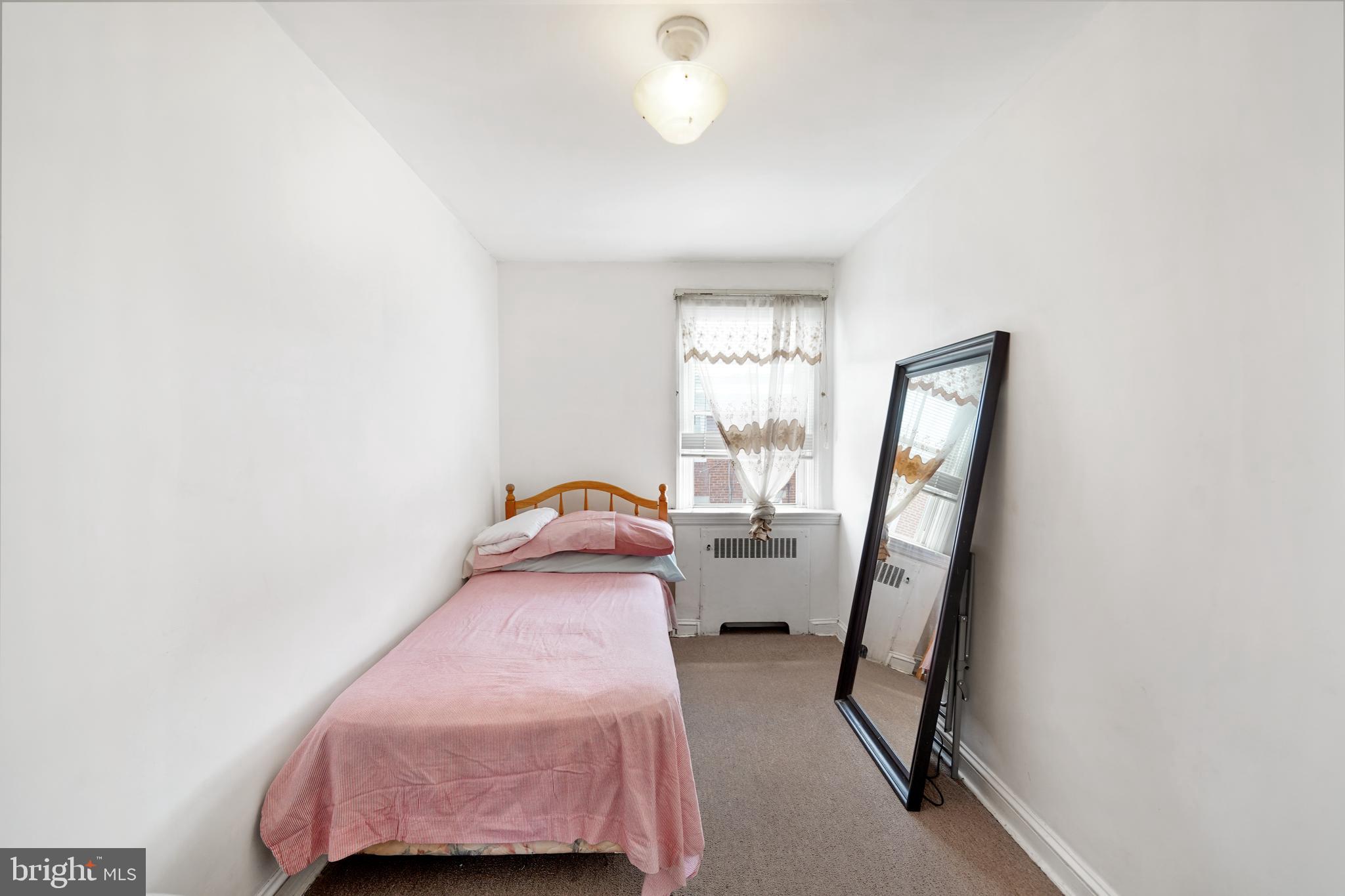 6852 Radbourne Road Upper Darby, PA 19082 - Photo 17 of 22