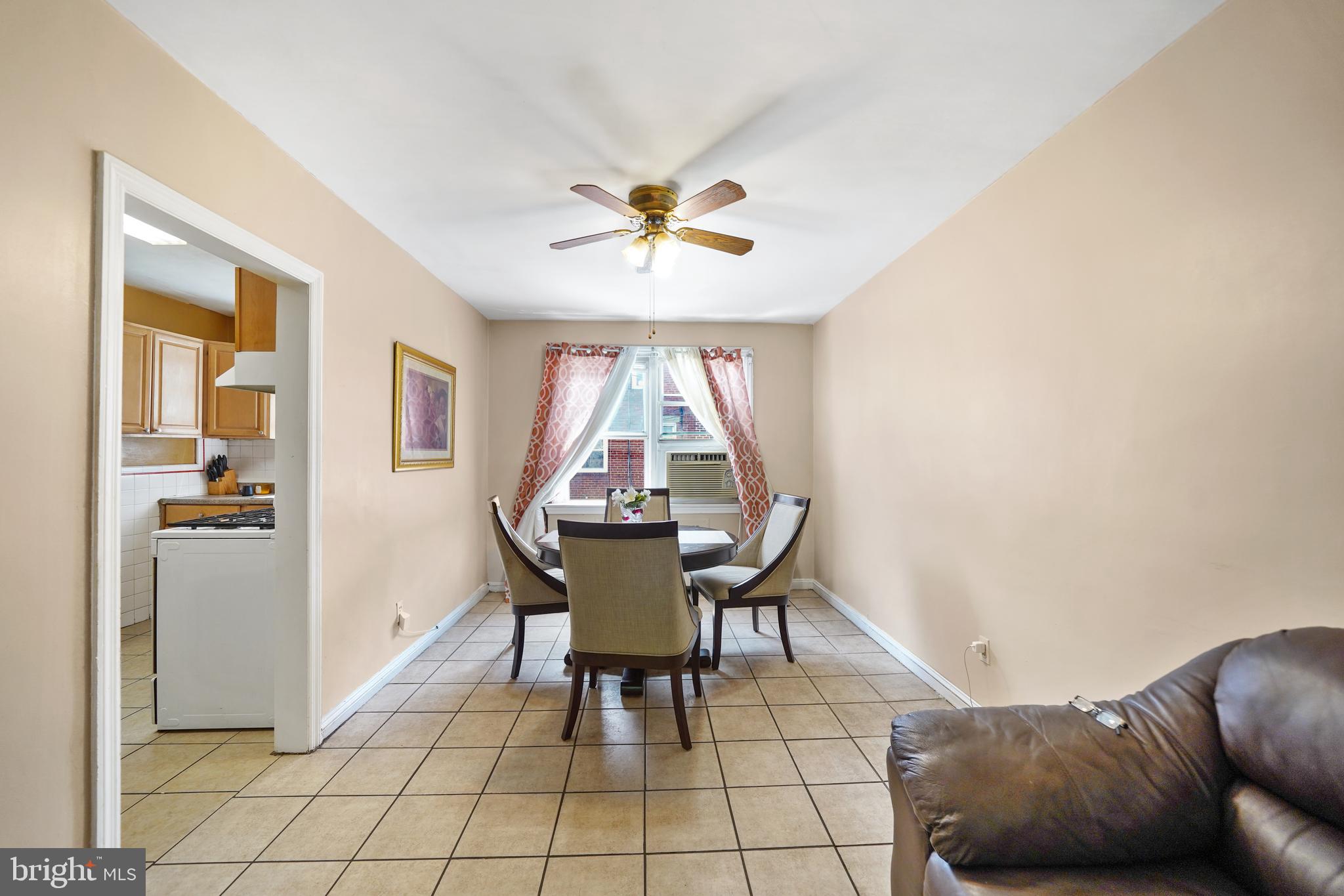 6852 Radbourne Road Upper Darby, PA 19082 - Photo 8 of 22