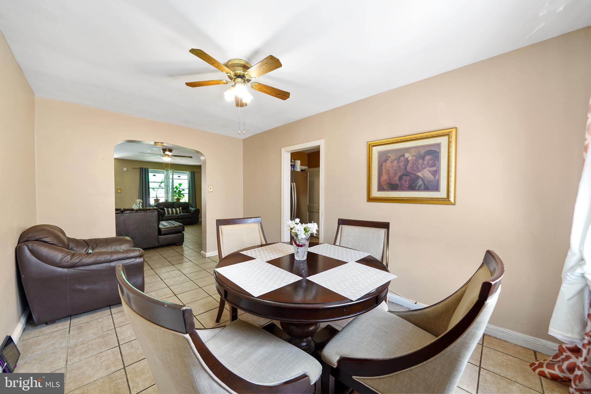 6852 Radbourne Road Upper Darby, PA 19082 - Photo 9 of 22