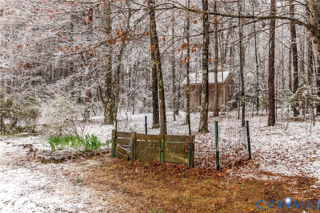 3256 Countryside W Drive Gum Spring, VA 23065 - Photo 25 of 27