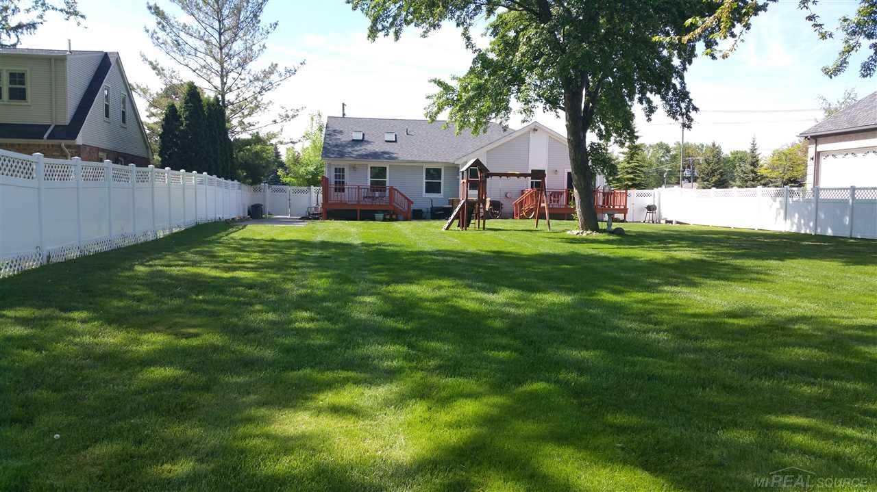 462 East South Boulevard Rochester, MI 48307 - Photo 45 of 64