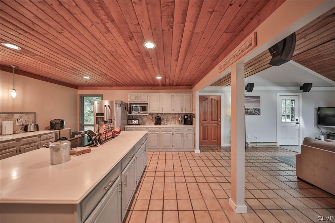 3412 Oak Hill Road Emmaus, PA 18049 - Photo 19 of 50 Gallery Image 19