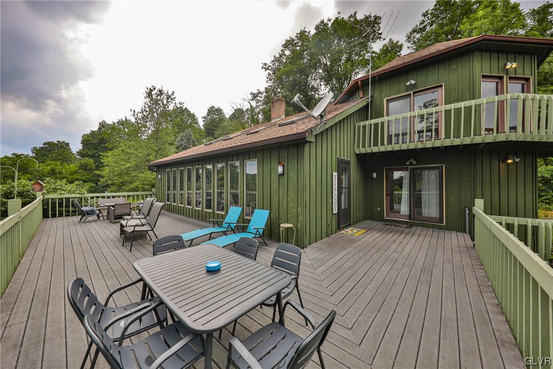 3412 Oak Hill Road Emmaus, PA 18049 - Photo 4 of 50 Gallery Image 4