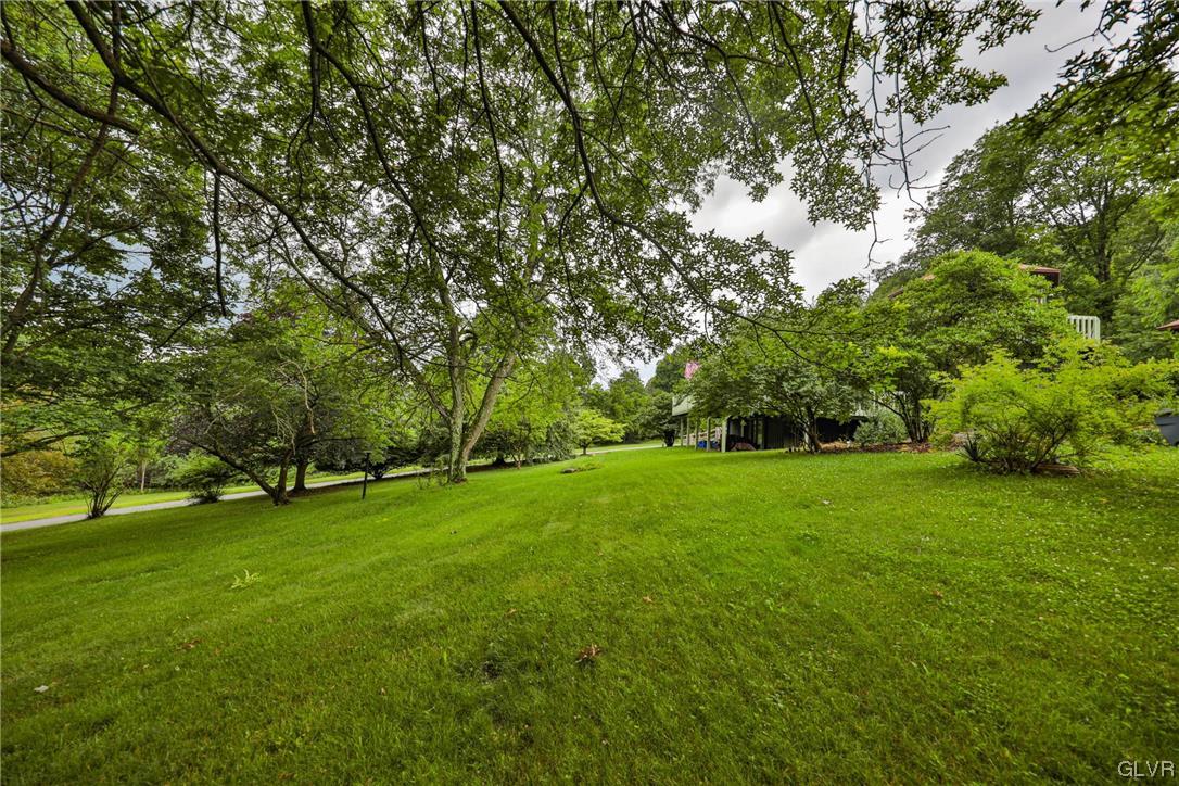 3412 Oak Hill Road Emmaus, PA 18049 - Photo 8 of 50 Gallery Image 8
