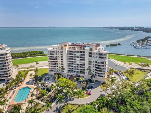$1,245,000 | 3010 Grand Bay Boulevard, Unit 432, Longboat Key, FL 34228