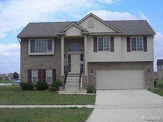 280 Dundee Ridge Drive Dundee, MI 48131 - Photo 1 of 11 PRIMARY