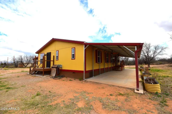 $269,900 | 6627 South Veterans Lane, Hereford, AZ 85615