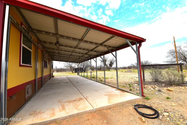 $269,900 | 6627 South Veterans Lane, Hereford, AZ 85615