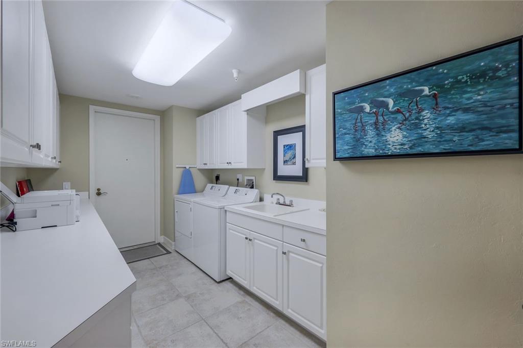 295 Grande Way, Unit 1202 Naples, FL 34110 - Photo 24 of 36