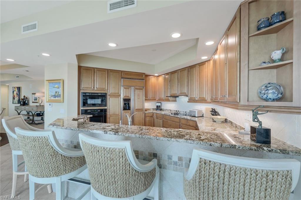 295 Grande Way, Unit 1202 Naples, FL 34110 - Photo 9 of 36
