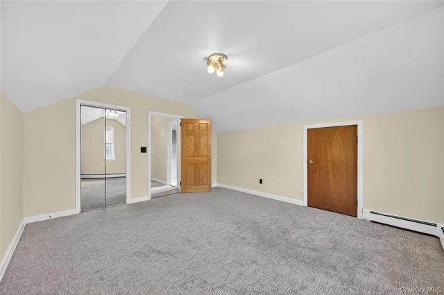 $4,800 | 3 Woodmere Lane, Glenwood Landing, NY 11547