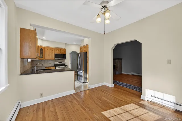 $4,800 | 3 Woodmere Lane, Glenwood Landing, NY 11547