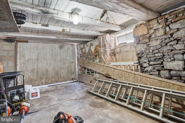 $990,000 | 111 Mine Run Road, Schwenksville, PA 19473