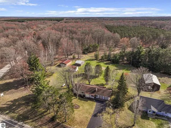 $325,000 | 1970 East M 115, Cadillac, MI 49601
