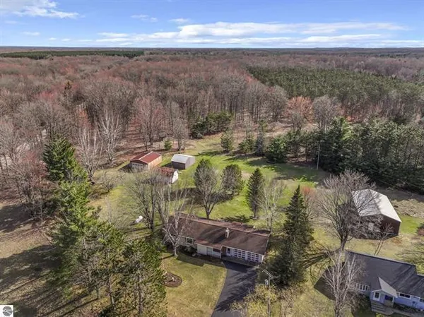 $325,000 | 1970 East M 115, Cadillac, MI 49601