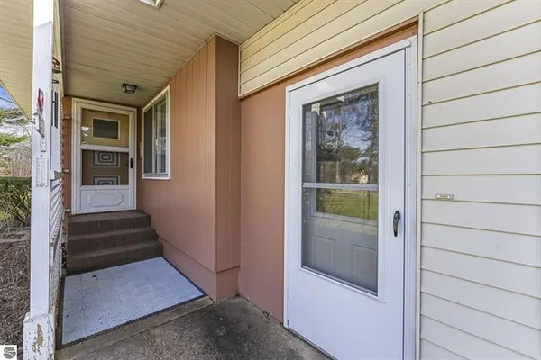 $325,000 | 1970 East M 115, Cadillac, MI 49601