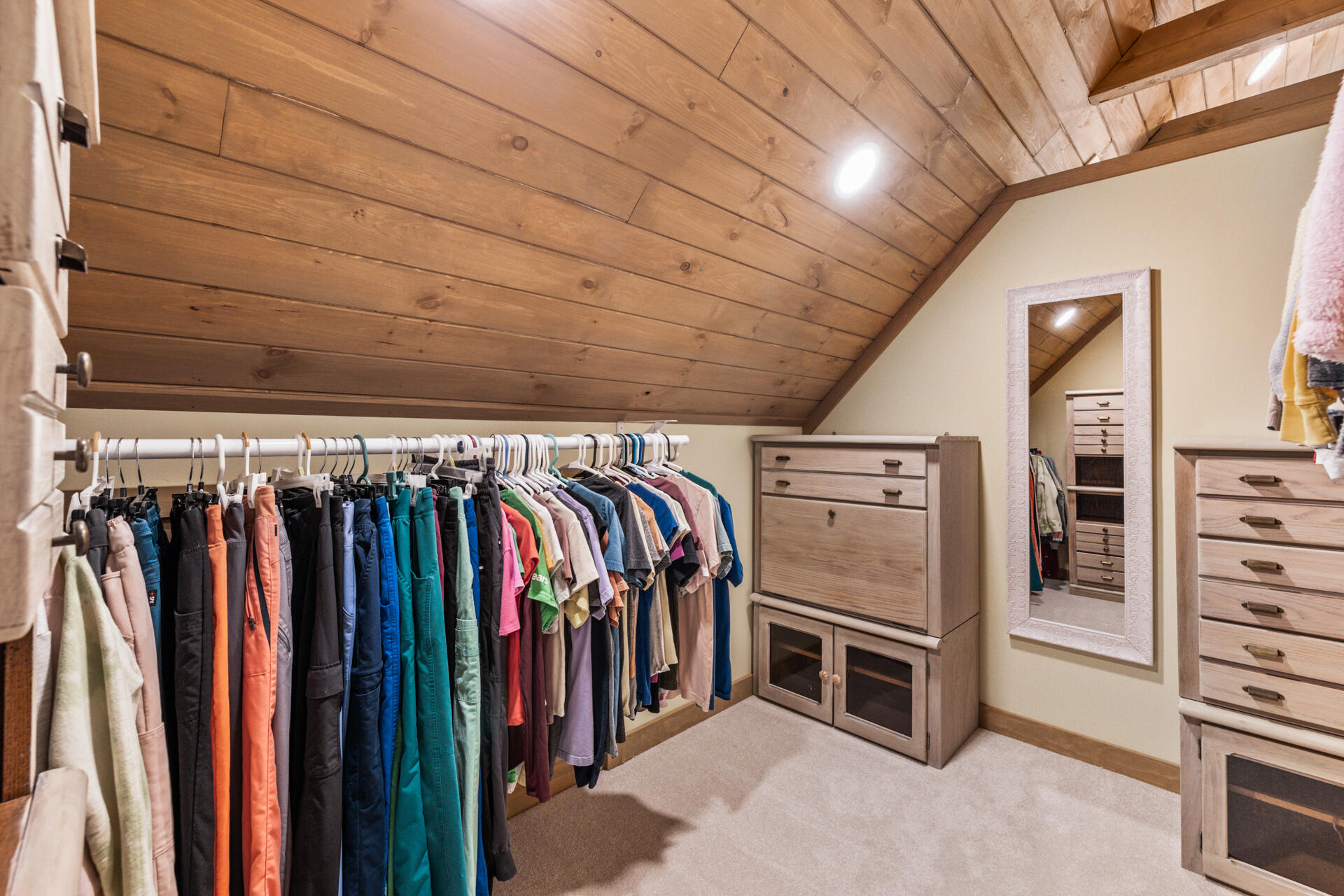 3000 Highland Road Mequon, WI 53097 - Photo 24 of 50 Primary Suite-1