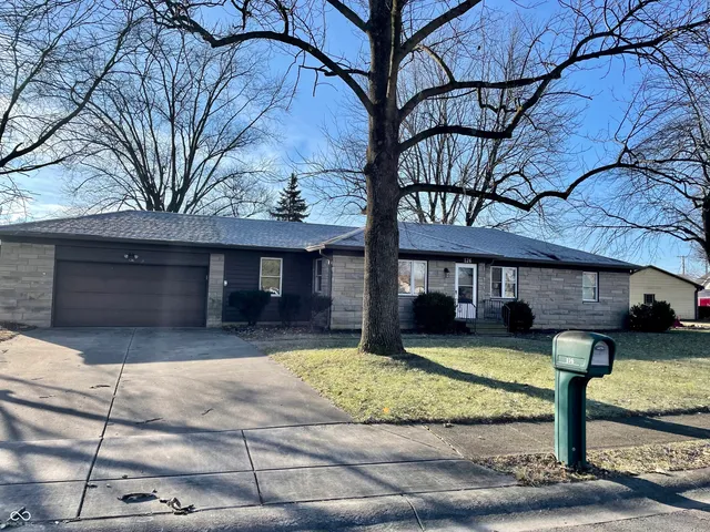 $1,500 | 126 Roosevelt Drive, Greenfield, IN 46140