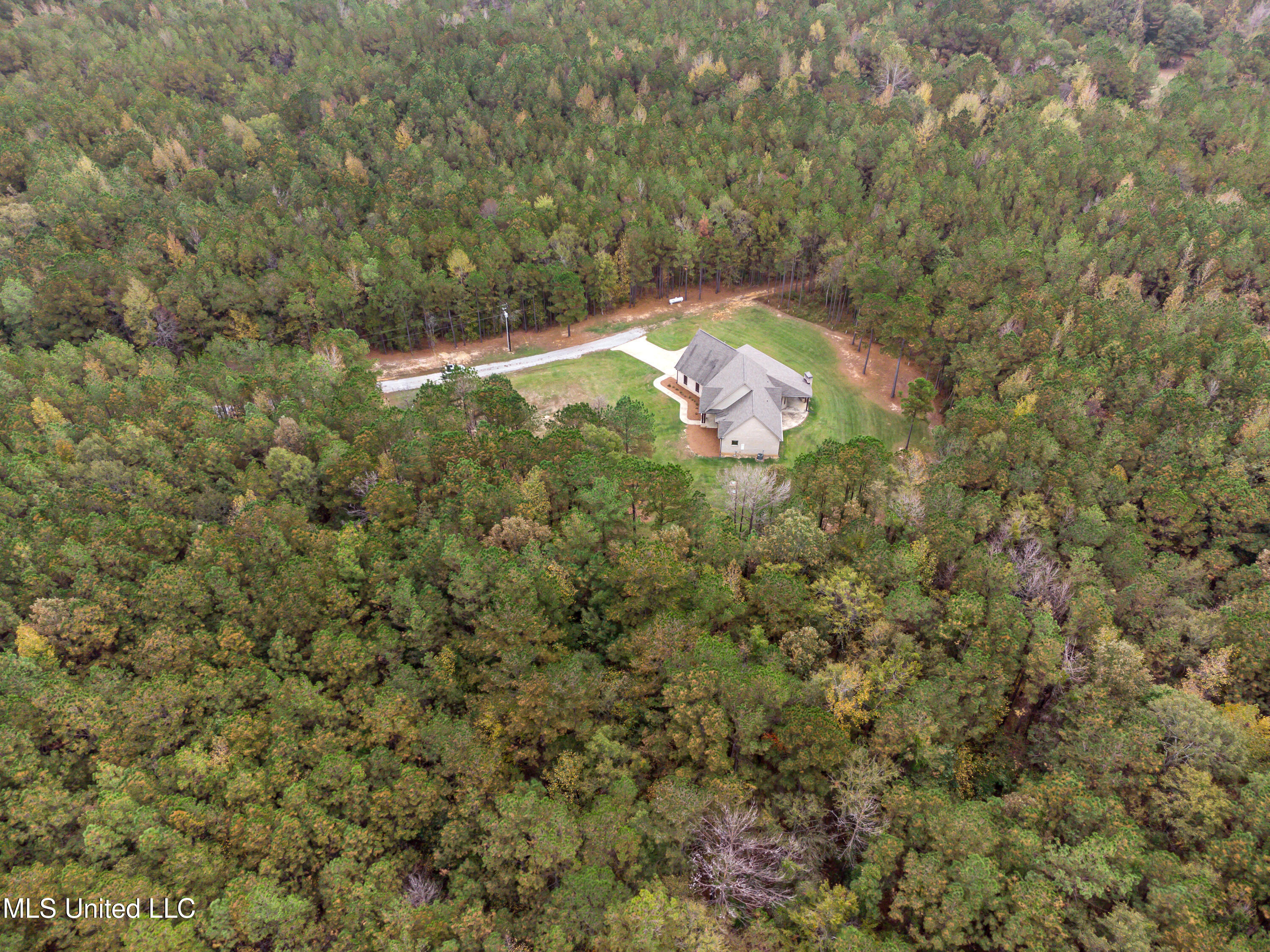 261 Millville Road Canton, MS 39046 - Photo 8 of 107 261 Millville Road drone-8