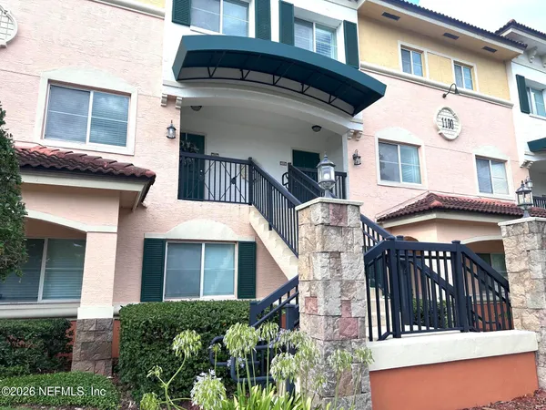 $1,595 | 9745 Touchton Road, Unit 1124, Jacksonville, FL 32246