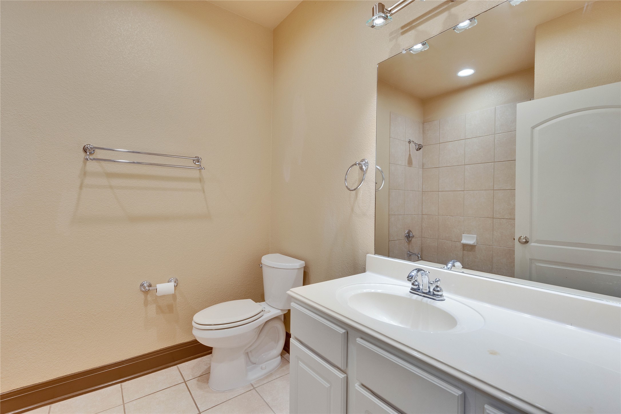 109 Aria Ridge, Unit 905 Austin, TX 78738 - Photo 24 of 33