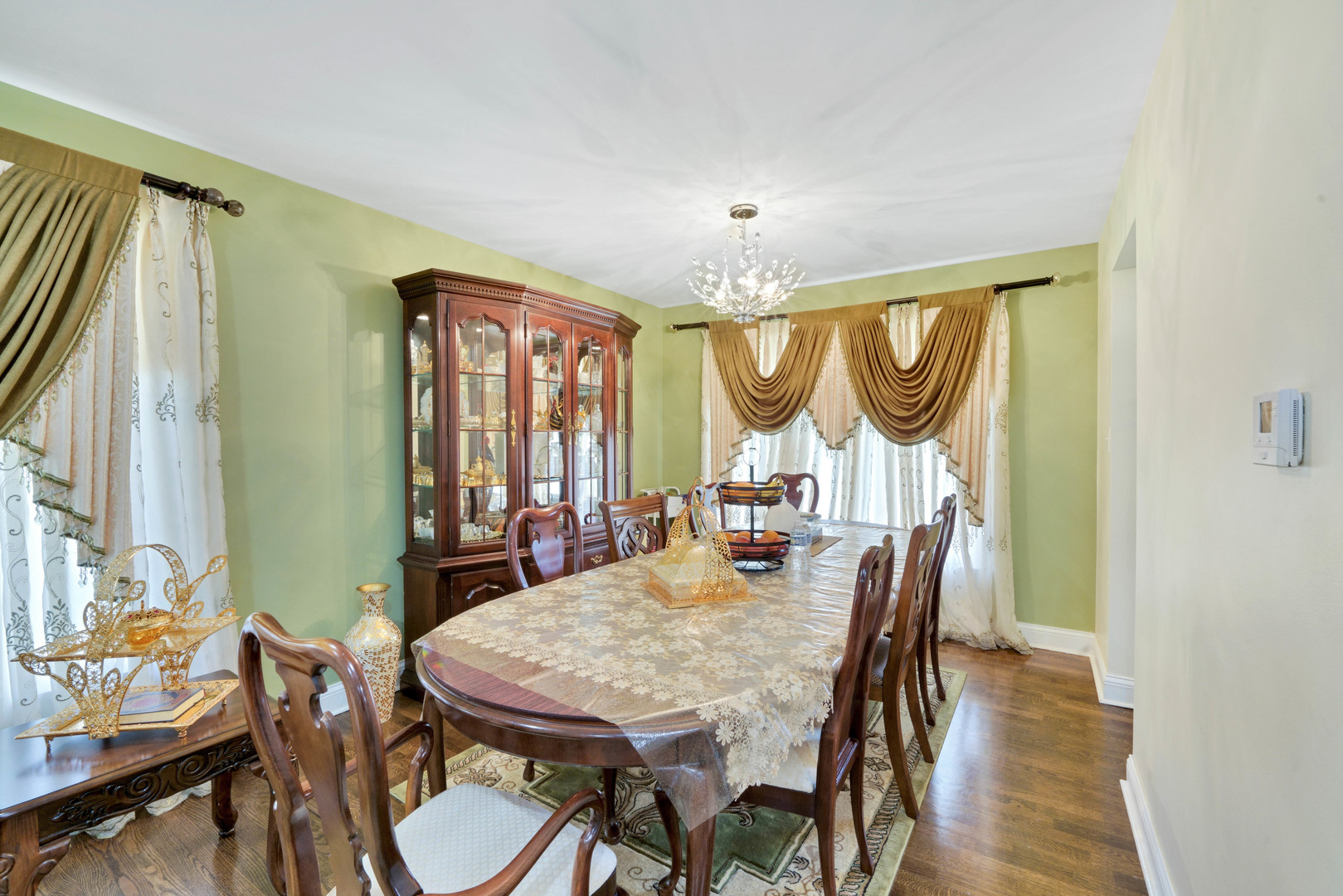 7849 79th Place Bridgeview, IL 60455 - Photo 7 of 30