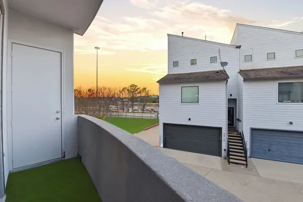 $345,000 | 2026 Tuam Street, Houston, TX 77004