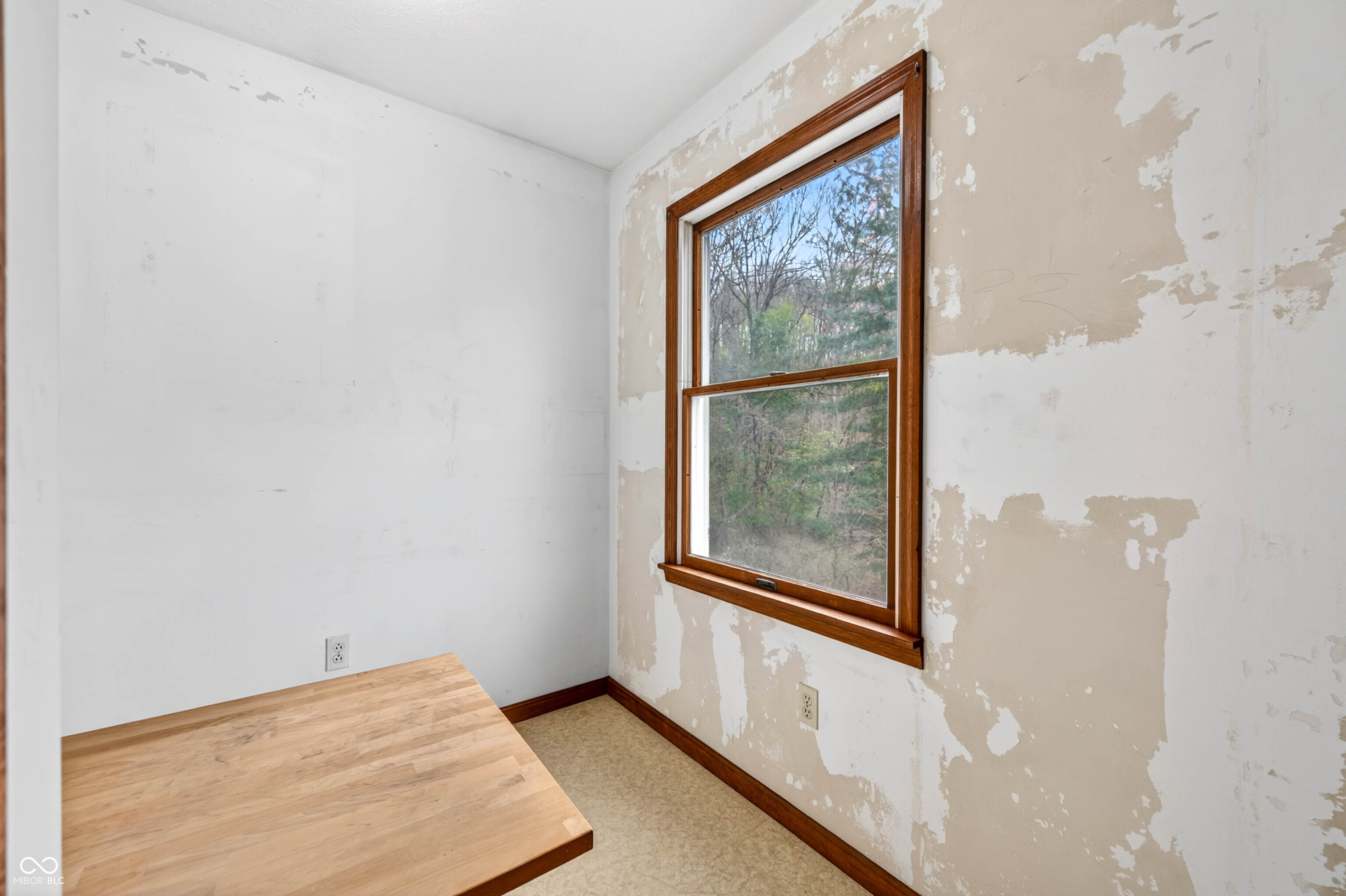 1081 Highway 50 Mitchell, IN 47446 - Photo 26 of 63