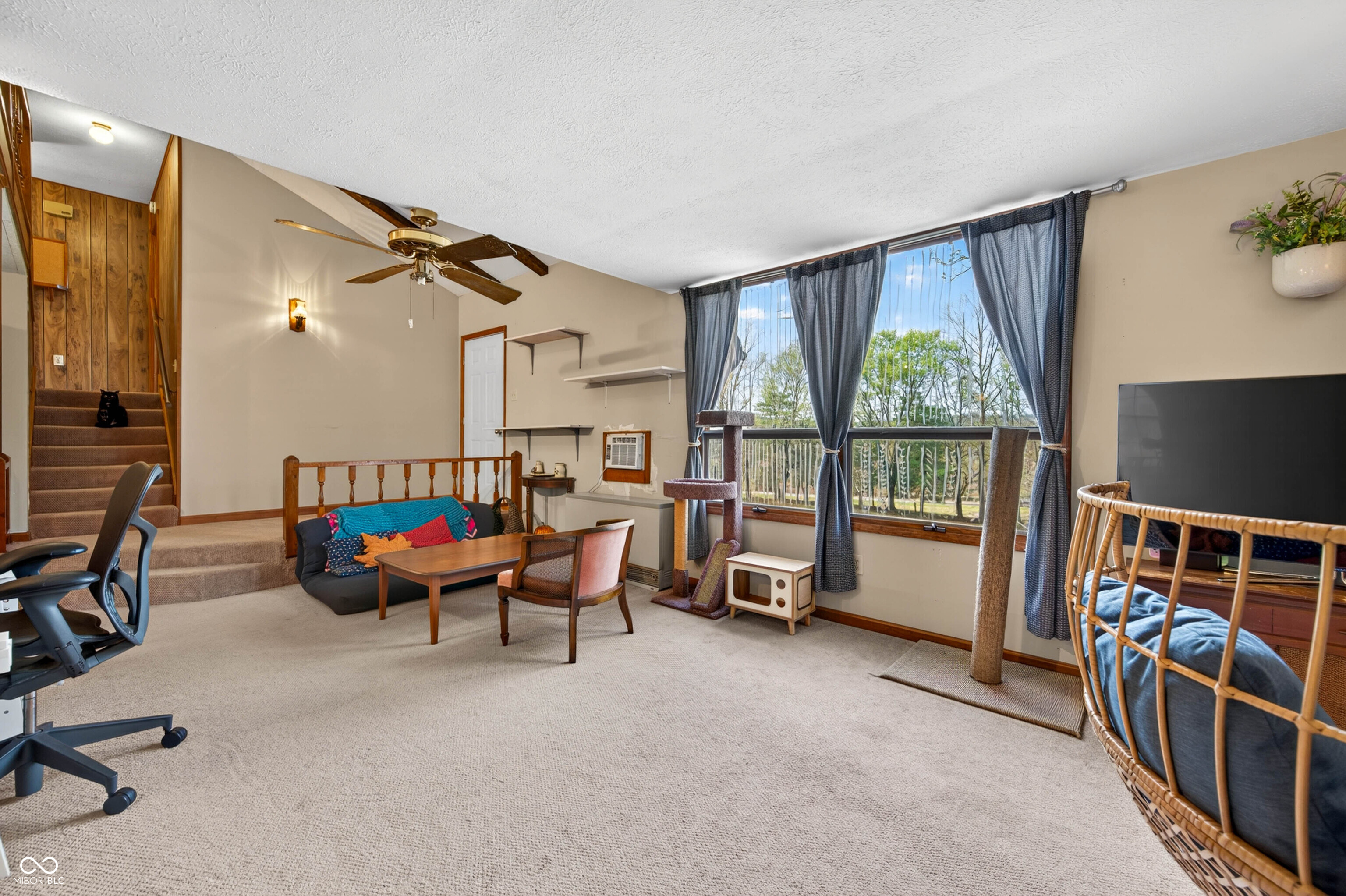 1081 Highway 50 Mitchell, IN 47446 - Photo 6 of 63