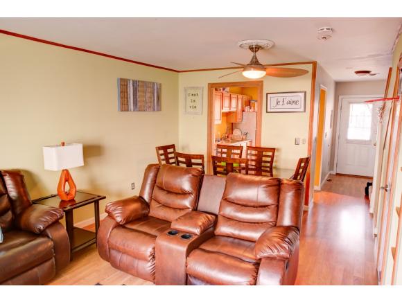 117 Rivers Edge Drive, Unit 117 Burlington, VT 05408 - Photo 4 of 15 Gallery Image 4