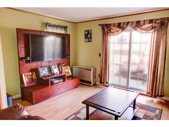 117 Rivers Edge Drive, Unit 117 Burlington, VT 05408 - Photo 5 of 15 Gallery Image 5