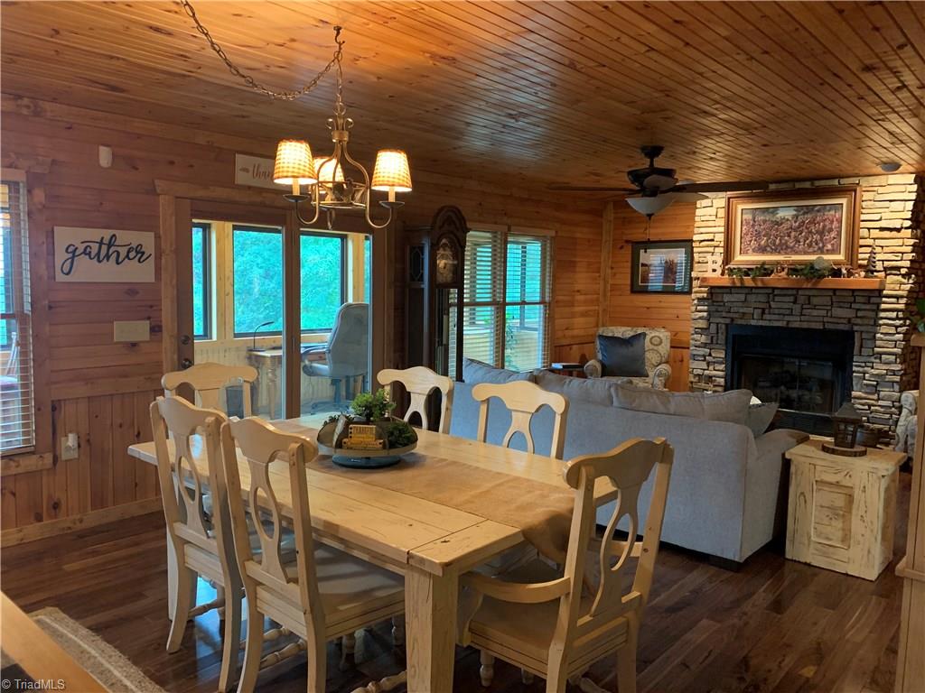 1645 Buck Mountain Road Purlear, NC 28665 - Photo 19 of 30