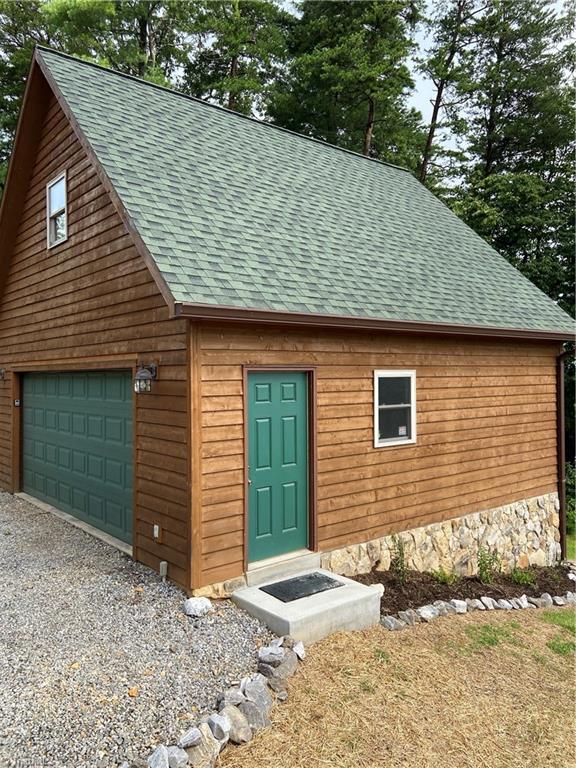 1645 Buck Mountain Road Purlear, NC 28665 - Photo 3 of 30