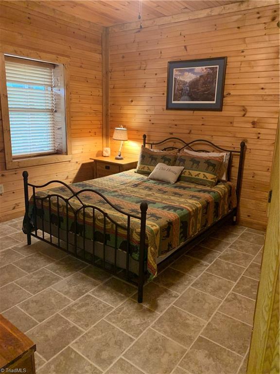 1645 Buck Mountain Road Purlear, NC 28665 - Photo 25 of 30