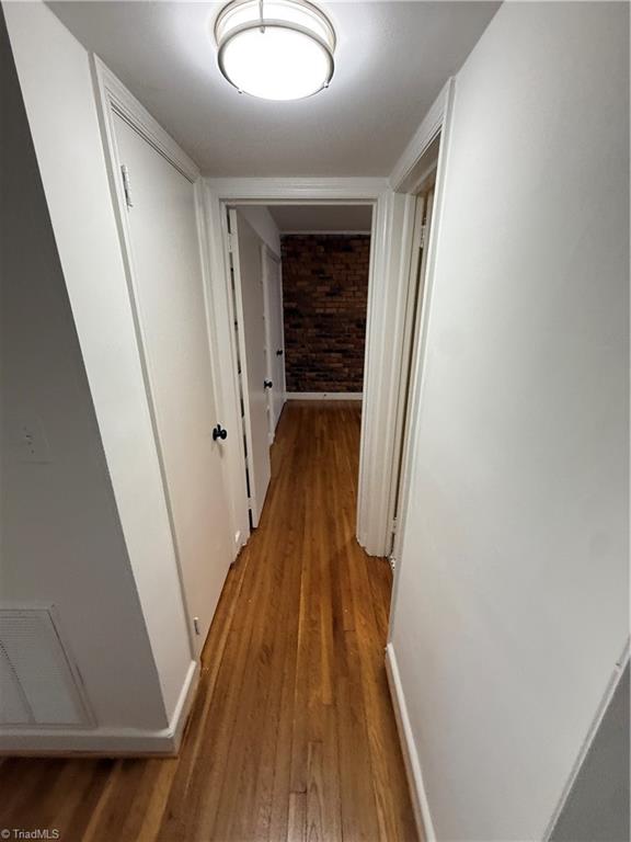 222 North Hawthorne Road, Unit D Winston-Salem, NC 27104 - Photo 7 of 11